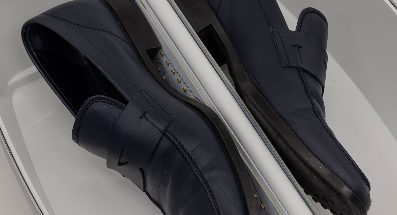 sanishes led uvc shoes